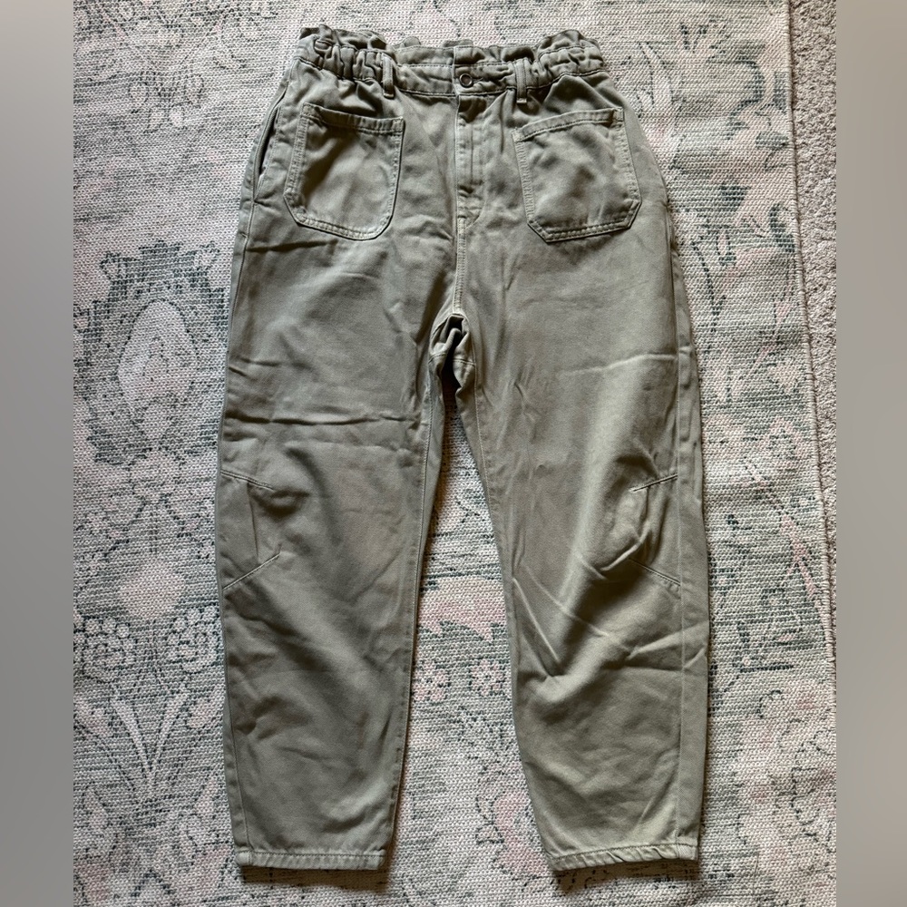 Zara High Waist PaperBag Waist Khaki Pants Size 10 EU 42